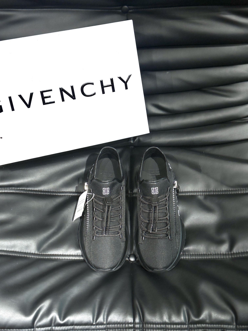 Givenchy Sneakers